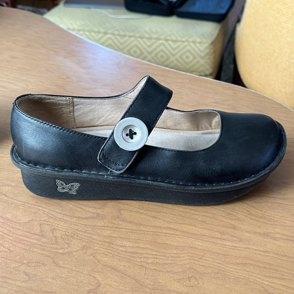Alegria Paloma Classic Black Shoes - Picture 3 of 10